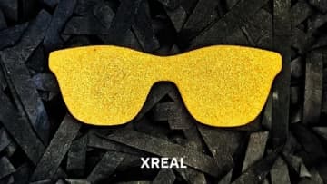 メガネ型ディスプレイXREAL Air 2 が30%オフ3万4980円の5周年セール　「純金製グラス」あたるキャンペーンも