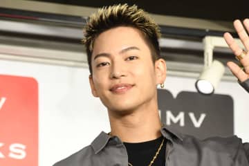 女性トラブル報道の三山凌輝、BE:FIRSTに続いて俳優業も活動休止…「また人生に向き合っていきたい」