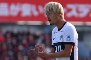 【鹿島】鈴木優磨「相手のほうが勝ちたい気持ちが強かった」。最下位の横浜FMに1-3、「ツケが回ってきた」と敗戦を受け止める