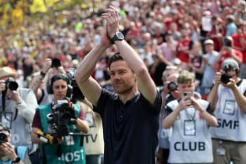 レアル・マドリード、新監督はシャビ・アロンソ氏に決定！　ブンデス初の無敗優勝指揮官が古巣帰還
