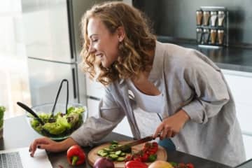 「太陽の恵み」のすごい効果！肌と健康の不安がなくなる「奇跡の成分」を持つ食材