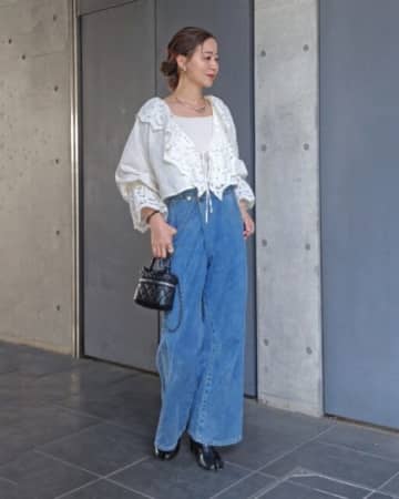 2025年らしいデニムパンツの着こなし方って？ 今っぽいコーデを徹底解説！