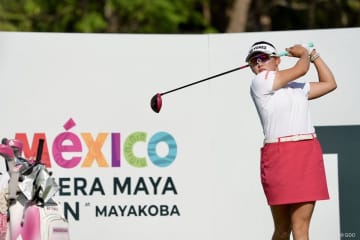岩井千怜が米ツアー初優勝 今季最大タイ6打差独走で日本勢22人目の快挙