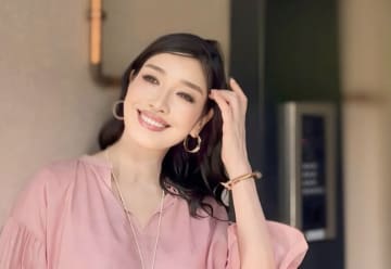 「尊敬する家族のような妹」アンミカ、家族のように思う人気アーティストの素顔を明かす「有言実行がすごい」