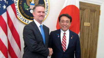 アメリカに“関税措置見直しを強く申し入れた”と強調　3回目の交渉終え帰国の赤沢経済再生相、石破首相に直接報告　官房長官や外務省幹部も同席