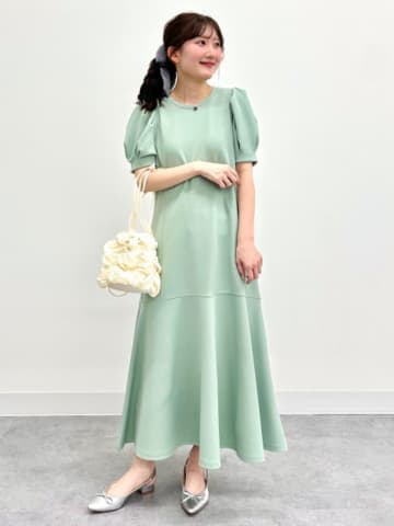 着るだけで即オシャレ！【GU】大人に似合う♡「主役級ワンピ」