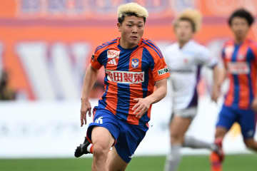 253日ぶり勝利で涙「男泣き」　高卒5年目で100の大台…涙のヒーローに「グッときた」