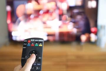 人気芸人がテレビで初告白「叔父が元プロ野球選手」スタジオ騒然「なんでここまで隠してた？」