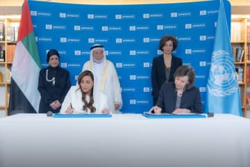 シャールジャ首長、ユネスコの世界アーカイブをデジタル化するための600万ドルの契約に署名