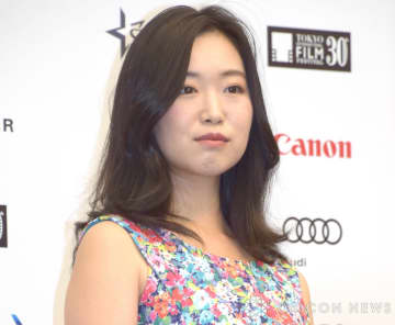 佐々木心音、第1子を出産　新生児を抱っこ「初めてのお産は、自分の想像を遥かに超えるもの」
