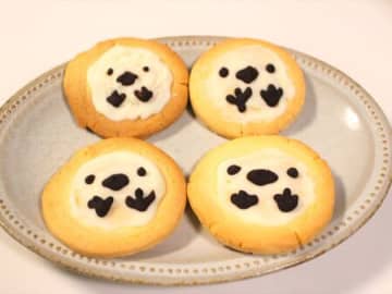 かわいすぎて食べられない！シマエナガクッキー