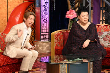 芸能人誕生日記憶対決にレジェンド・林家ぺー＆パー子が登場　健在ぶりに村上信五＆マツコも大喜び『月曜から夜ふかし』