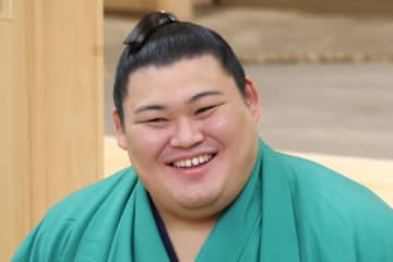 【大相撲】大の里が優勝一夜明け会見　優勝パレードの旗手務めた高安に改めて感謝