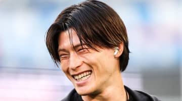 30歳日本代表FW、海外シーズン終了で長崎に駆け付けたワケ 「会いたい人に会いに行けて嬉しかったです」