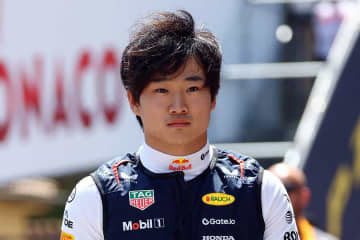 F1角田裕毅が怒りの本音「何してるんだ！」　接触受けて無線で非難、フラストレーション溜まる17位