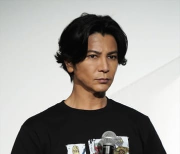 武田真治、大阪王将の餃子弁当が「最高です！」⇨舞台への差し入れを手に　「エネルギッシュなステージをお届けできた」