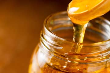 はちみつの賞味期限っていつ？腐るの？食べてもいいかの見分け方