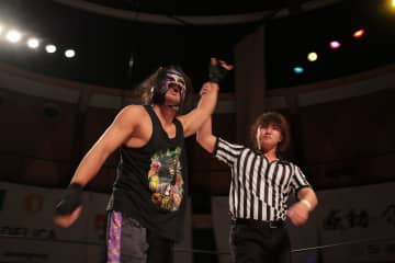 【大阪プロレス】ライトヘビー級トーナメント開幕！TiiiDA、SUZAKU、大瀬良らが準決勝進出