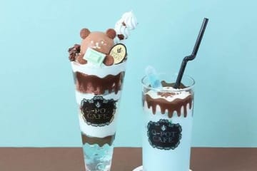 Q-pot CAFE.「チョコミントスイーツ」バナナ入り“テディベア”パフェ＆すっきりラテ、表参道で