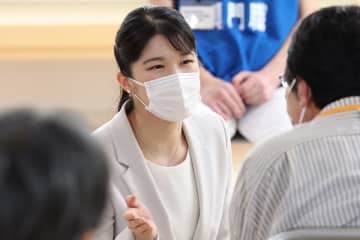 一人ひとりに「お元気で」「お身体を大切に」とお声がけを…能登半島の高齢者たちが感涙した愛子さまの“オーラ”