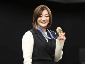 パリ五輪金メダル！ 柔道女子48kg級、角田夏実選手が『ラブすぽ』初登場！  たくさんの祝福に対し、感謝を込めた120分のトークショーでファン200人を魅了！ 【「ラブすぽ」トークショーレポート】