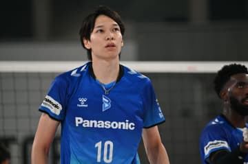 来季こそSV優勝を目指す大阪Ｂが主将のMB山内晶大とOH富田将馬と契約を更新！