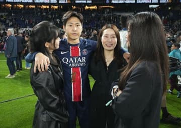 「日本人トリオは羨ましいだろう」PSGのフランス杯優勝に韓メディアが歓喜も…韓国至宝のまた“出番なし”に悲嘆「前半で３－０でも欠場なのか」