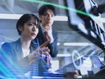 「会社のSNS炎上中！」その時、絶対にやってはいけないNG対応とは？【元テレビ局員が解説】