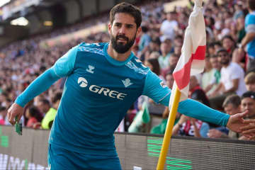 33歳イスコが代表に電撃復帰！ スペイン、ネーションズリーグ準決勝に臨む26人のメンバーを発表