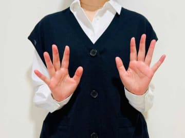 英語で「どうぞ座ってください」と言われた時の返し方