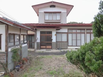 菜園付きで部屋数の多い格安物件が、補修不要で入居可！【山形県大江町】ノスタルジックなまち並みが魅力