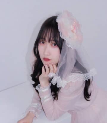 ファンタジックでドリーミー、ワン&オンリーの世界観で活動する ソロ・アイドル いっぴきらびちゃん、1stアルバムリリース