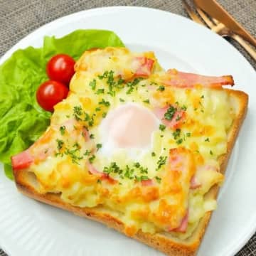 【食パンあったらこれにして！】簡単＆具だくさん♪満足度高めのトーストアレンジ3選
