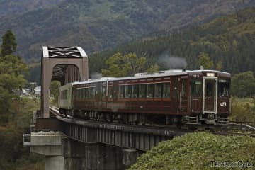 仙台の臨時列車「イブニングウェイ」なぜ特急として運転？ 一般型車両による「異色の特急」誕生の背景は