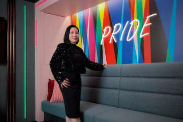 多様性と優しさが交差する「新宿二丁目」発の美容クリニック、「自分らしく生きる力」