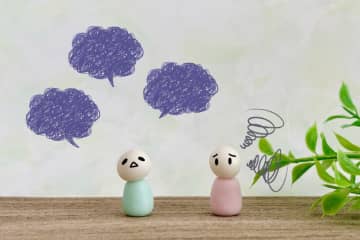『話しかけないと話さない人』の心理5選　どう接するべき？適度な距離感とは？