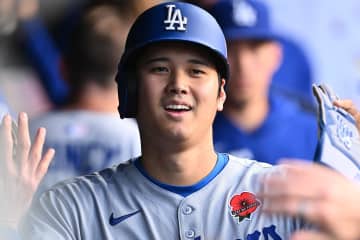 「HR王がまた投げることになるんだ」「まったくバカげている」本塁打メジャー単独トップに再浮上！大谷翔平の二刀流復帰に米驚嘆