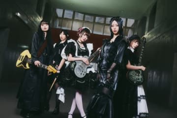 BAND-MAID、タイでの初“給仕”&過去作アナログ盤リリース