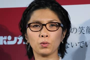 「絶対水で事足りるから」割り勘の酒席でウーロン茶はNG？くわばたりえの“持論”が波紋