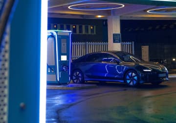 トヨタの中国ファーウェイOS、ホンダのディープシーク搭載は日本勢の敗北宣言なのか？