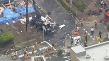 「爆弾落ちたような音」マンション工事現場で爆発　10人けが、38棟被害…基礎工事で地中のボンベ損傷か　東京・江戸川区
