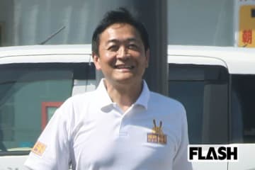 国民・玉木雄一郎氏　“消えた”報道の美人妻がSNSに突如登場“夫婦円満アピール”で起死回生狙う