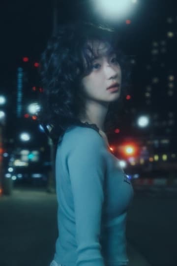 QWER チョダン、3rdミニアルバムのコンセプトフォトを公開