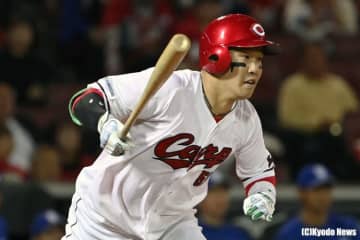 広島・小園、15打席ぶり安打が2点適時打！山﨑武司氏「まだまだ調子が上がっていない」も「ヒットになっていくと変わっていきます」