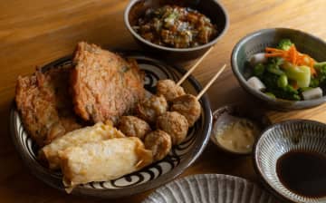 立石・綾瀬で「中華」の名が付く揚げ蒲鉾を食べ比べ！
