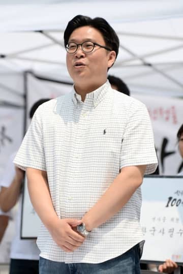 日本人の“誤った歴史認識”に韓国教授が警鐘　神風・旭日旗グッズを堂々販売の原宿を現地調査