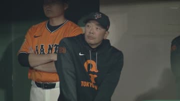 巨人・阿部監督　丸佳浩に「さすがですね」9回代打で今季初安打　途中交代のキャベッジや若林楽人について言及