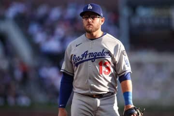 大不振ドジャース34歳が猛烈ヤジに無言で耐えた理由　「憎んでいい、ただ…」声の主に言いたかった事