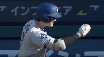 何してんの…？ 大谷翔平、相手ベンチに見せた“一瞬の行動”「反則だろ」「怖すぎ」 笑顔で挨拶の“神対応”→容赦ない豪快アーチ「なかなかエグいw」