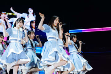 日向坂46五期生「おもてなし会」　特技披露から人気曲ライブ、お見送りまで多彩なステージ